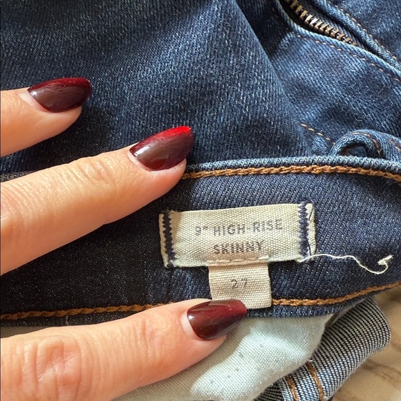 Madewell 9” Dark Blue Skinny Jeans - Picture 5 of 5
